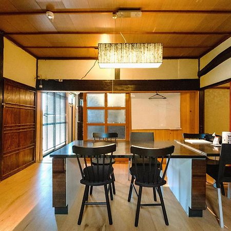 الشقق الفندقية كوماموتوفي  Sumitsugu House Grandpa المظهر الخارجي الصورة