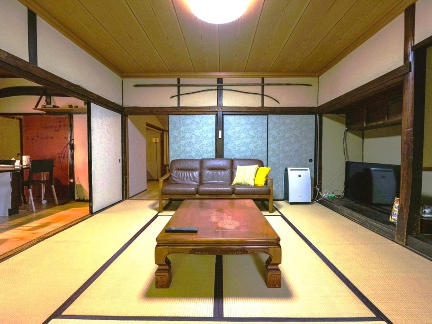 الشقق الفندقية كوماموتوفي  Sumitsugu House Grandpa المظهر الخارجي الصورة